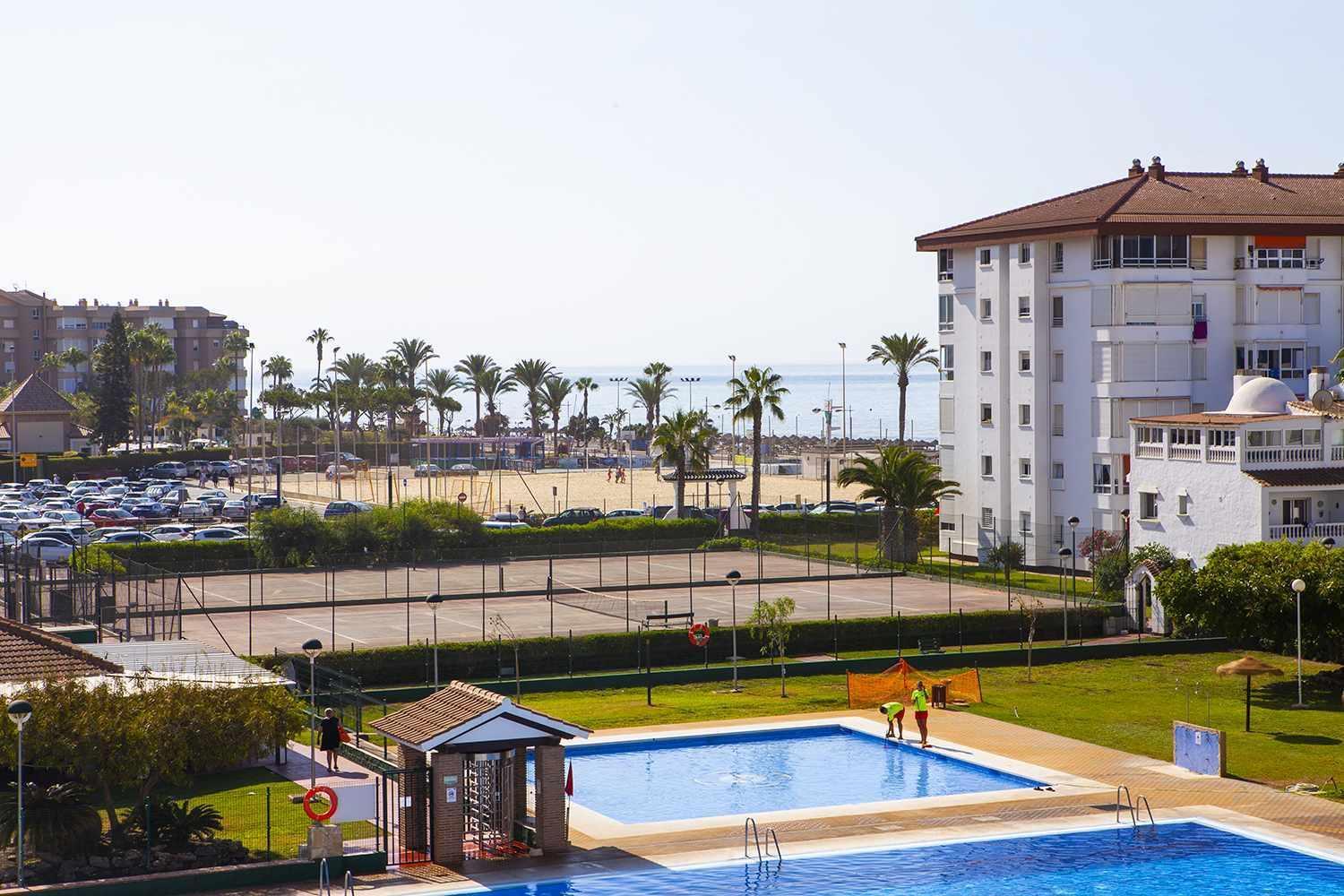 Апартаменты A 100M De Playa Piscina Y Todos Los Servicios Торрокс-Коста Экстерьер фото